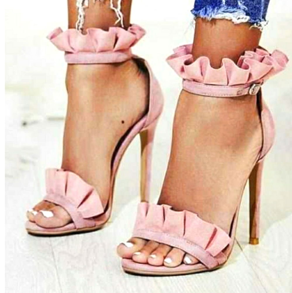Ruffled Heels